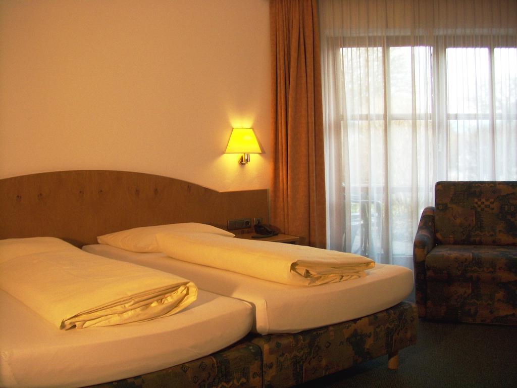 Hotel Christl Rohrdorf  Kamer foto
